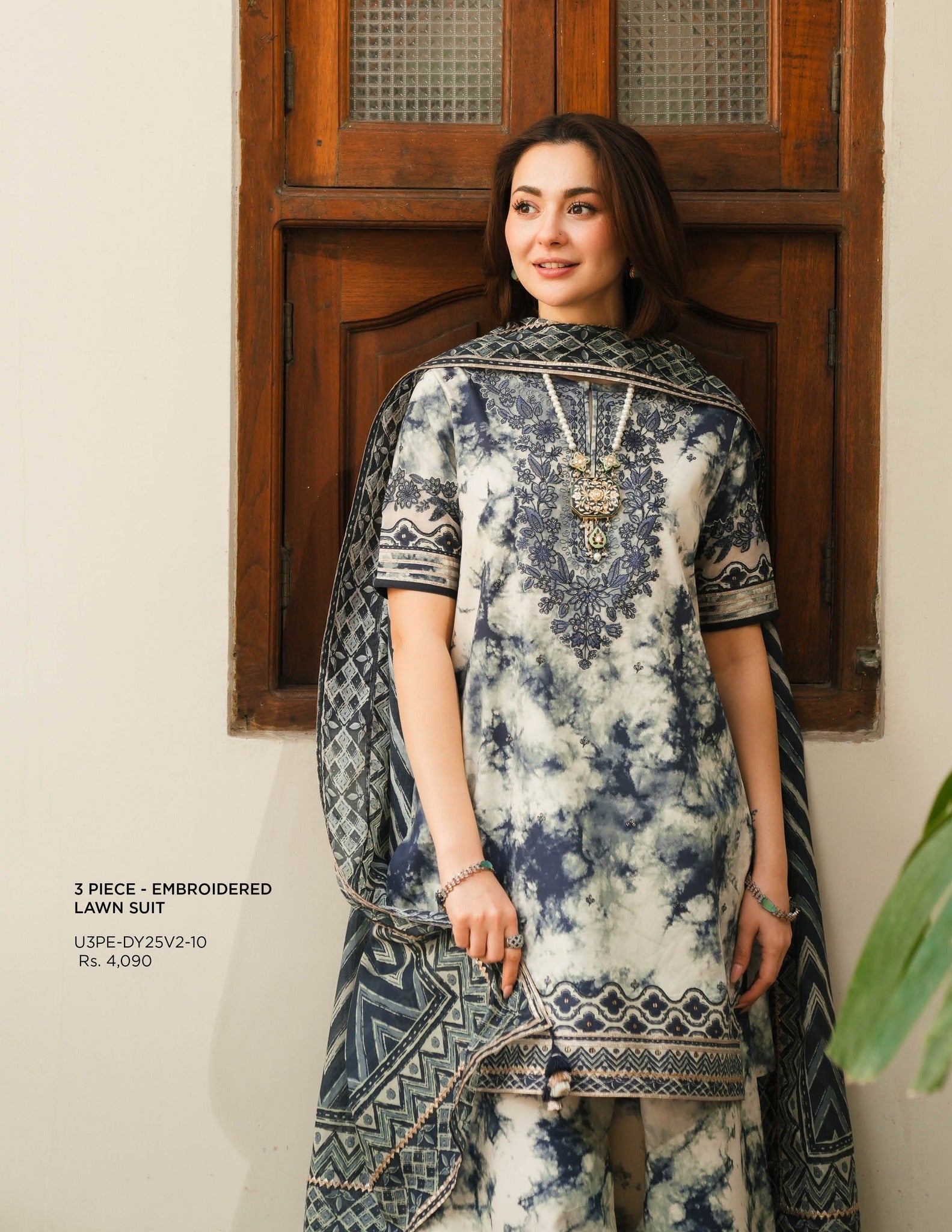 Sapphire Luxury Lawn Embroidered Collection Unstitched D-210