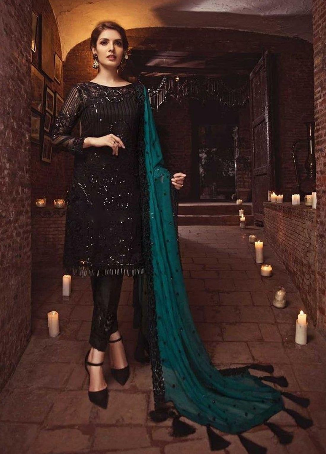 Blue Velvet By Emaan Adeel - 3 Piece Unstitched