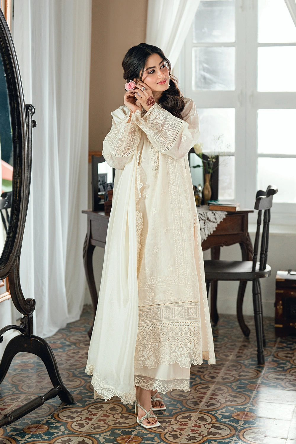 Ivory Peral By Azure -3 Piece Unstitched