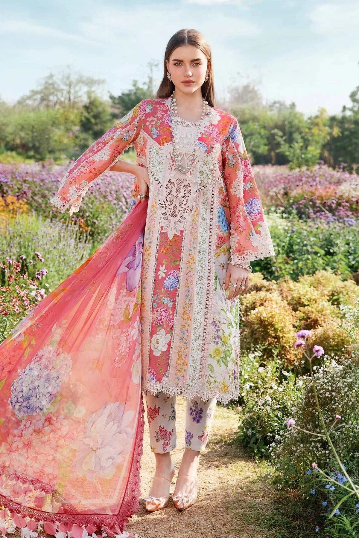 Maria.B Luxury Lawn Embroidered 3 Piece Unstitched MPT-2509-B