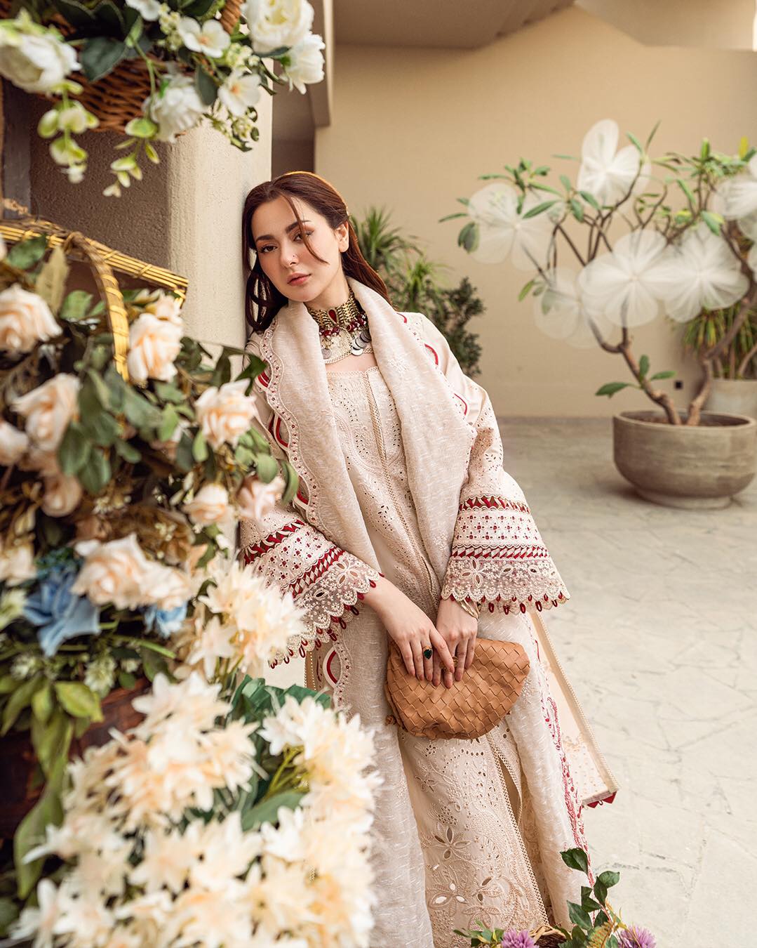 Qalamkar Luxury Lawn ChikenKari 3 Pc Unstitched Collection ANAYA FK 16