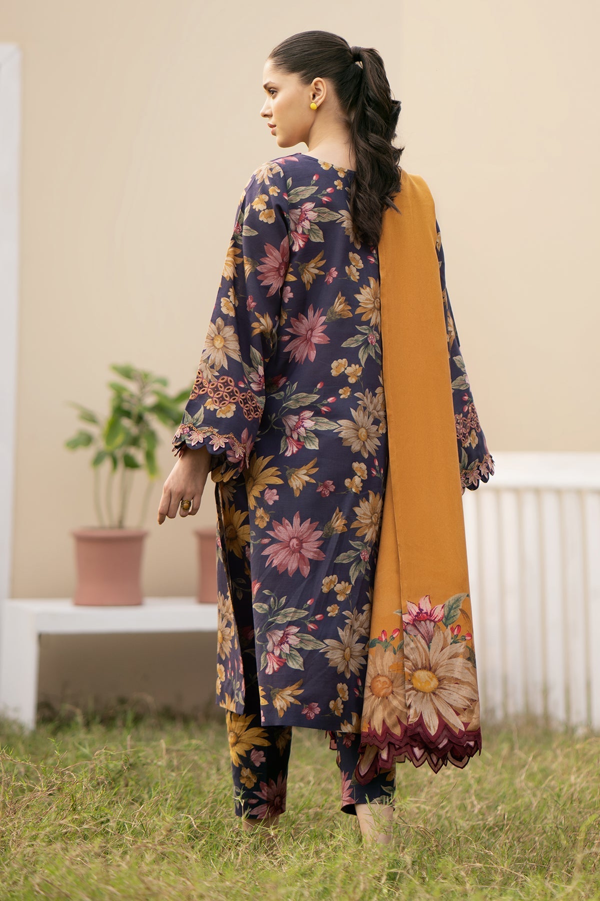 KHADDAR BY BAROQUE - UNSTITCHED