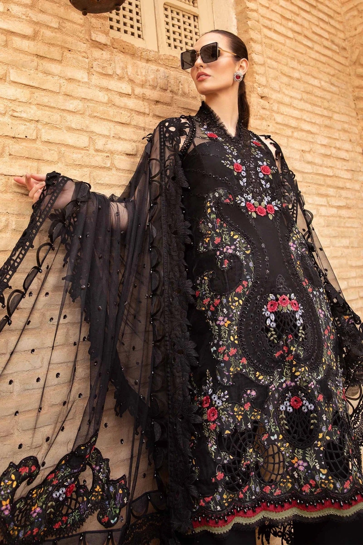 Maria B Luxury Lawn Embroidered 3 Piece Unstitched D-2405-B