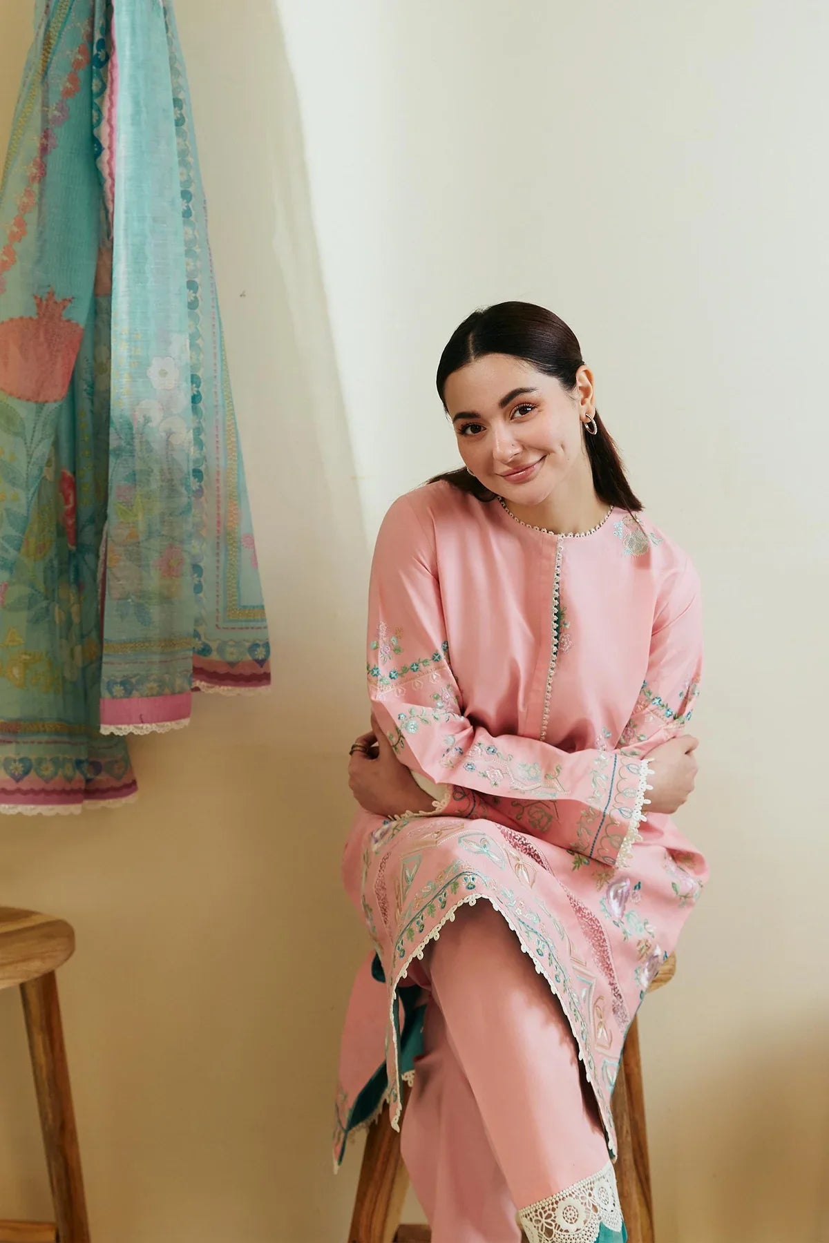 Coco by Zara Shahjahan Embroidered Lawn Unstitched 3Pc Suit D-08A ZOYA MPT-25
