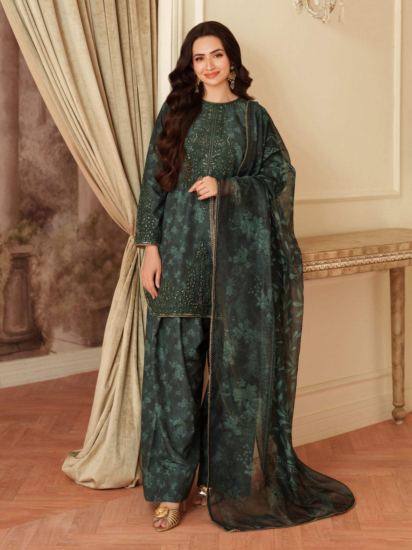Embroidered Lawn By Moghani - 3 Piece Unstitched